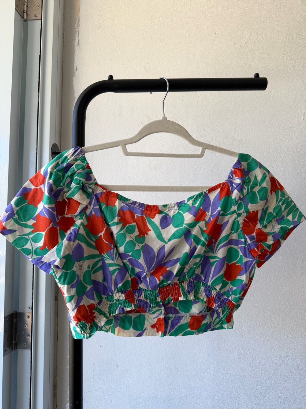 Floral Puff-Sleeve Crop Top in White with Red, Purple & Green Print - Picture 3 of 3